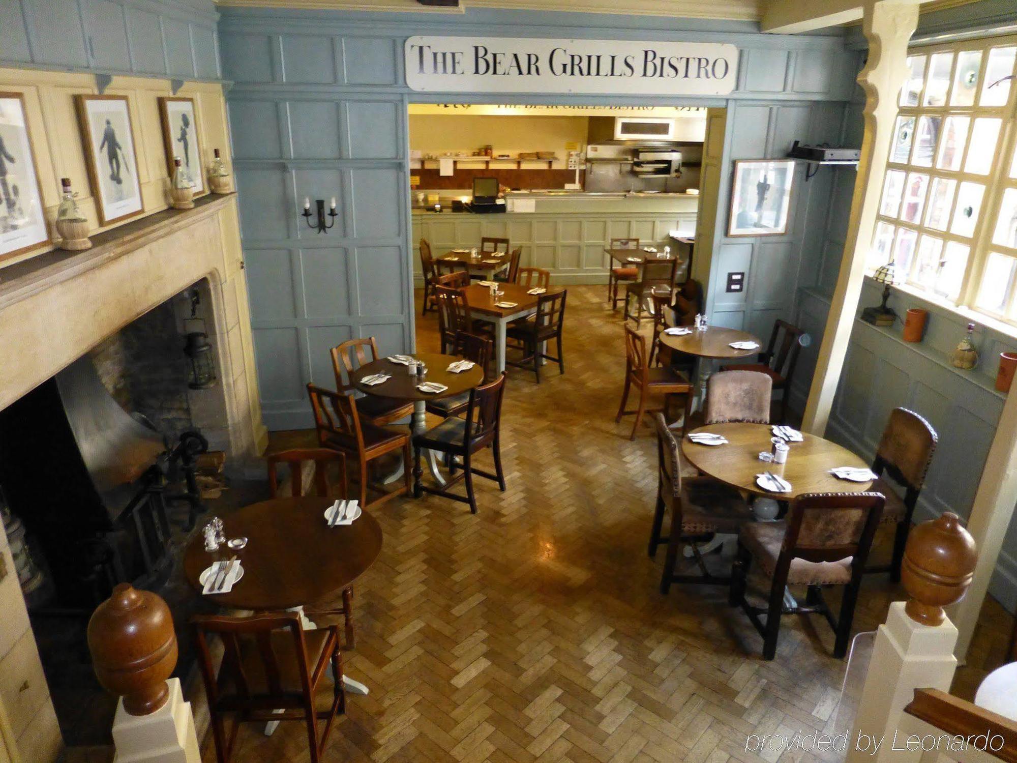 The Bear Hotel ดิไวเซส ภายนอก รูปภาพ
