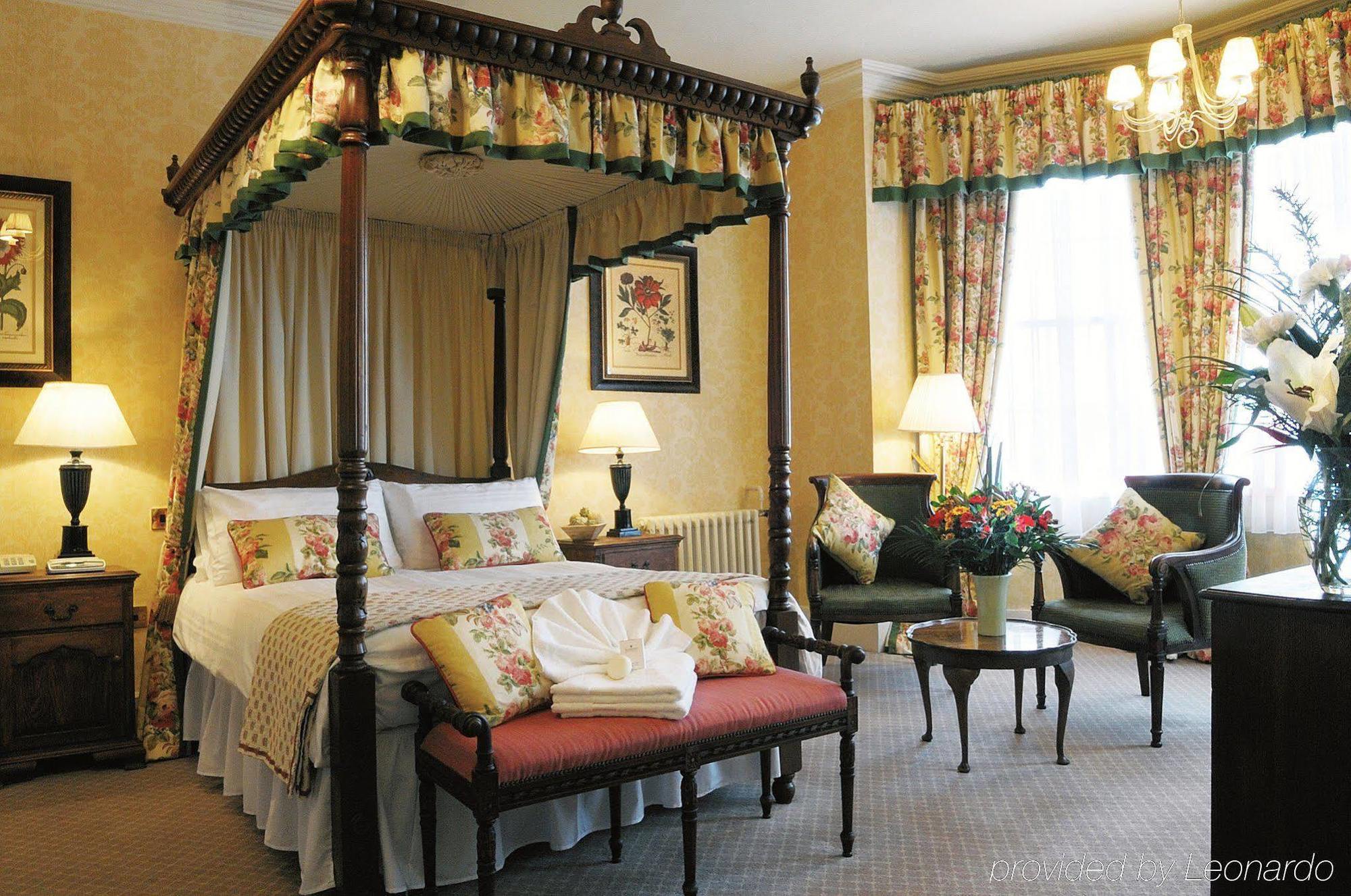 The Bear Hotel ดิไวเซส ห้อง รูปภาพ